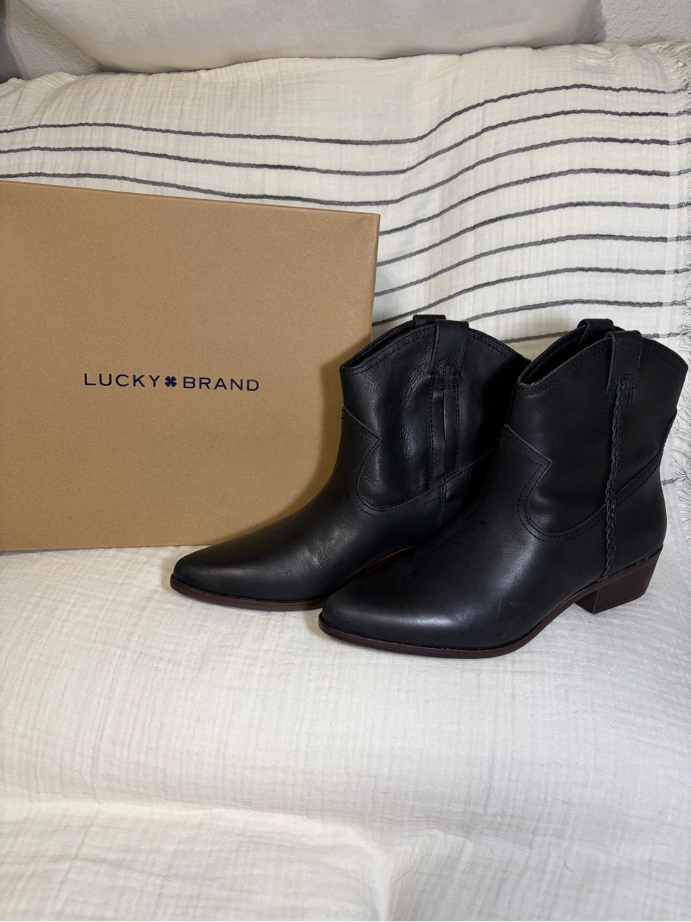 Lucky Brand Hadrya Western Booties Black Leather Women’s 10M NWT